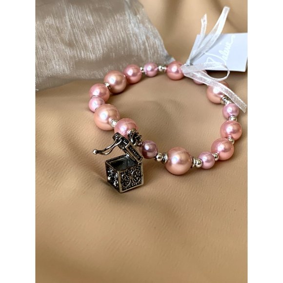 Valerie Parr Hill Faux Pearl Prayer Box Bracelet NEW WITH TAG - Picture 5 of 6